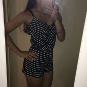 XS ROMPER